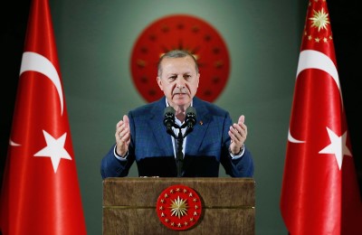 [Pressenza] Prossime elezioni in Turchia: i sondaggi danno Erdoğan dietro Kılıçdaroğlu
