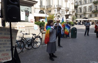 [Pressenza] Torino: aboliamo la guerra, sessantesima presenza di pace