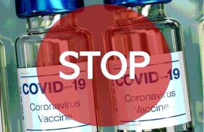 Quante morti sono state causate dai vaccini Covid in USA e UK? Un’analisi approssimativa
