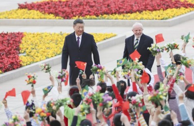 Brasile e Cina insieme per un mondo di pace, sviluppo e democrazia