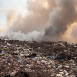 rifiuti discarica foto legambiente